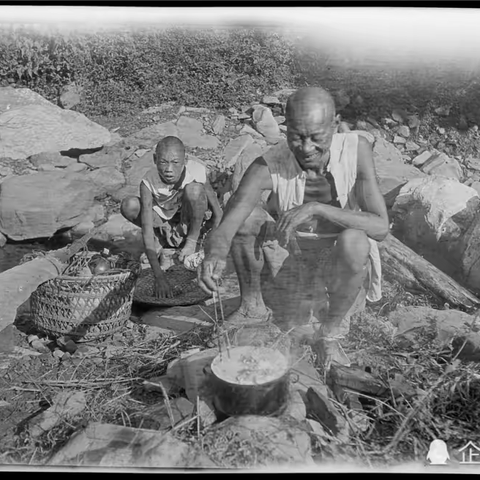 听姥姥讲过去的故事