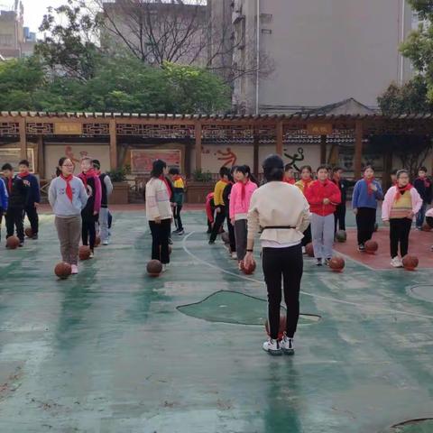 体育课堂亮风采，教学评比促提升---合肥市滁州路小学体育学科教学研讨活动