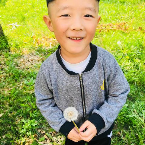 典藏童年记忆—🌻科教幼儿园🌻月亮三班聪明帅气👼韩铭泽宝贝儿