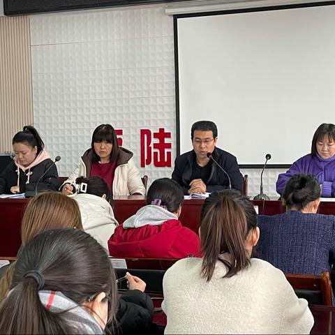 凝心聚力 精细部署 ——平陆县实验幼儿园开学前准备工作