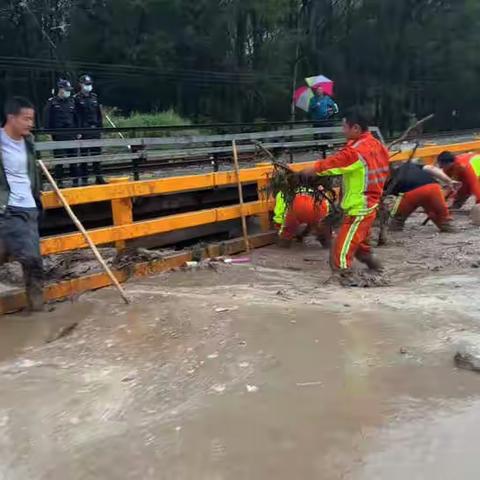 湟源公路总段战雨情 迅速抢险勇担当