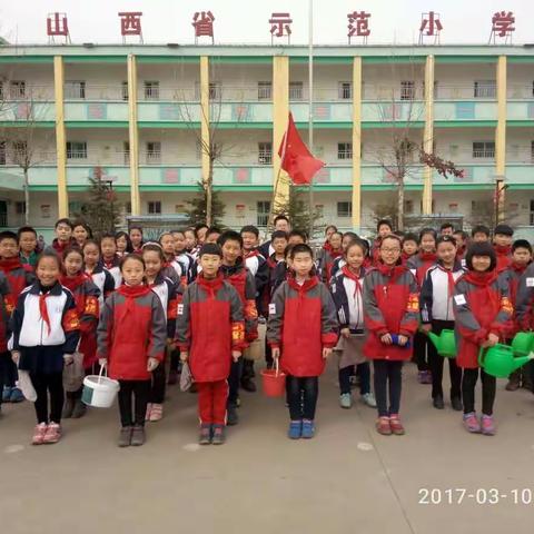 少先队干部们，撸起袖子加油干！ 平阳小学少年先锋队“学雷锋”系列活动之一