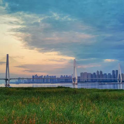 江滩即景