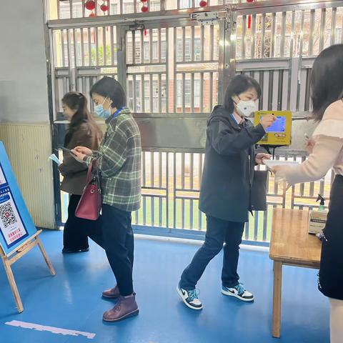 迎督学检查、促园所发展——向日葵幼儿园督导检查