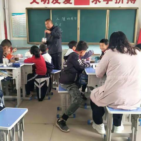 共进步共成长——记黄羊学校“三课”教研活动