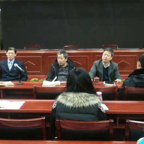 沣惠中心传达市局会议精神，组织安全生产排查和清雪除障工作