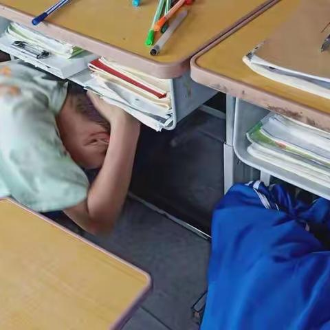 【骆庄小学】防震演练