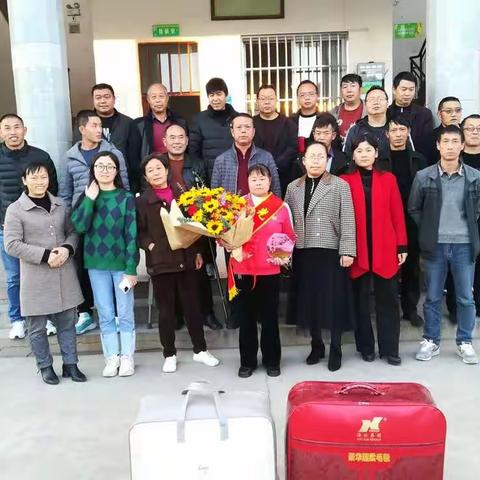 岁月无声 同事有情