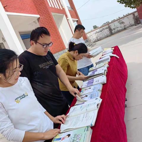 作业展评亮风采，相互学习促提升——巩营乡英才小学作业展评