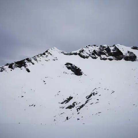 红军翻越的最后一座雪山 打鼓山