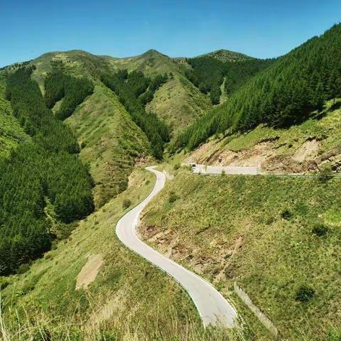 重走长征路（三）从夹金山到延安一天高云淡