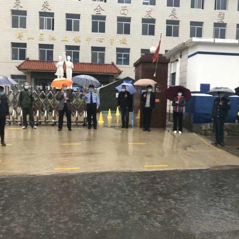 博山区池上镇中心学校:阳光总在风雨后