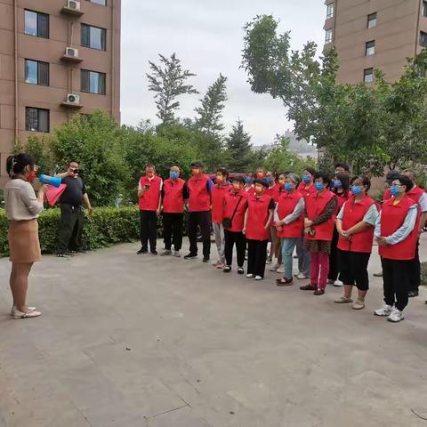 【法治宣传】建南街道陵园路社区网信工作服务站开展打击非法集资宣传活动