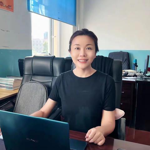 双向奔赴 向美而行，—记齐齐哈尔市第三中学校李阿彤