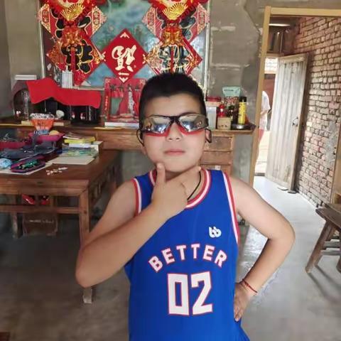 三（3）班童心辰2022年暑假生活记录