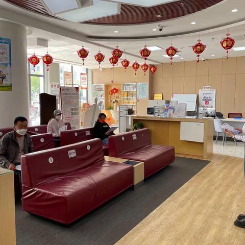 石嘴山银行盐池支行防范“非法集资”宣传活动