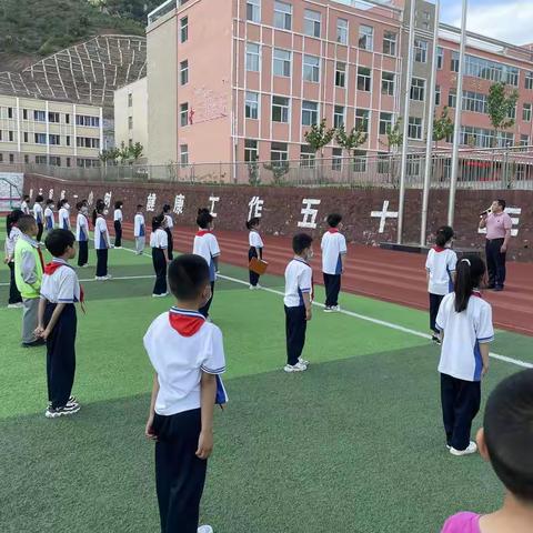 六道河中学教育集团青松岭小学读书节闭幕式