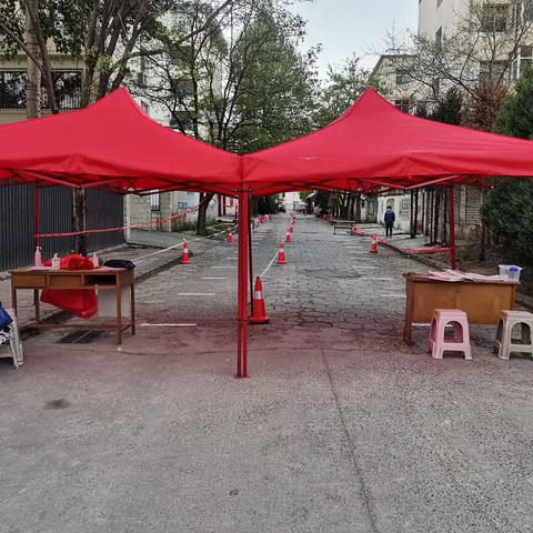 战“疫”中的勇士