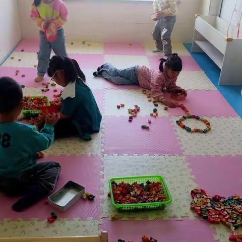 咔嚓☞记录草莓🍓三班的一周幸福的幼儿园生活🌈🌈🌈