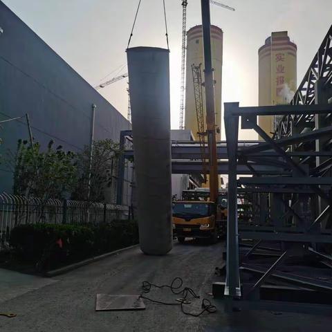 春风浩荡满目新    扬帆奋起正当时