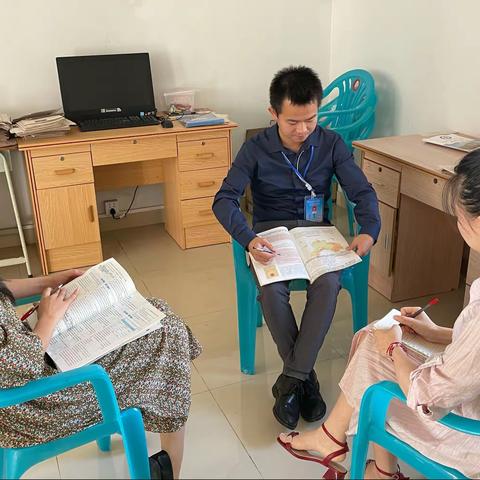 甲子中学高二历史备课组工作会议