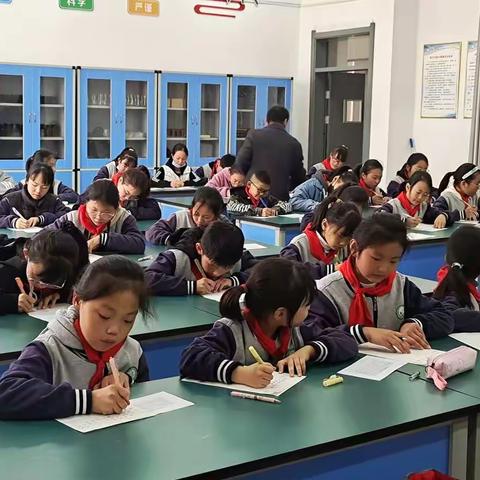 妙笔书经典  翰墨润校园——记曹集中心学校书写比赛