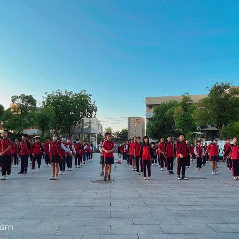 七彩阳光，健康少年