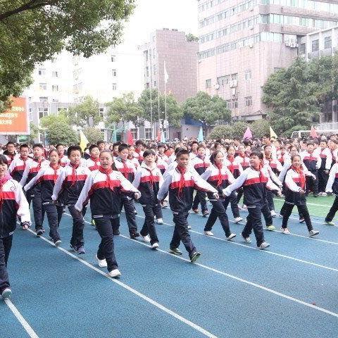 卓刀泉中学七（12）班