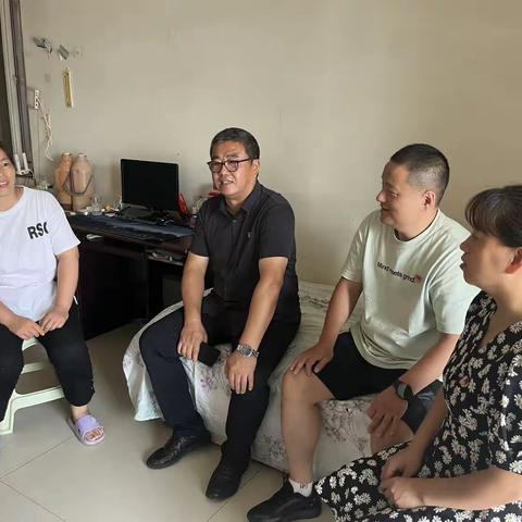 关爱学生  幸福成长  邯郸市第十二中学“万师访万家”系列——中考征集志愿填报