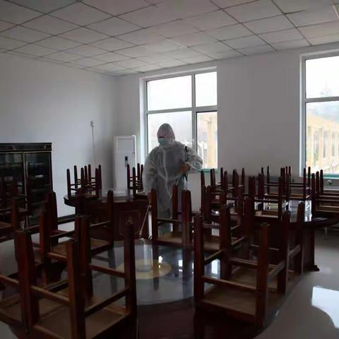 武安沙洺消防救援站开展营区日常消毒防疫工作