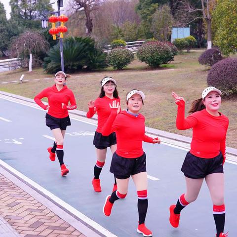 与冬奥会同行，约跑公益拍4