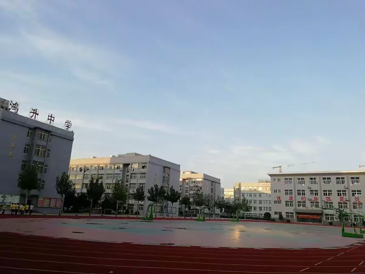 阜阳鸿升中学在2018年合肥168中学自主招生考试中,有十一人被录取