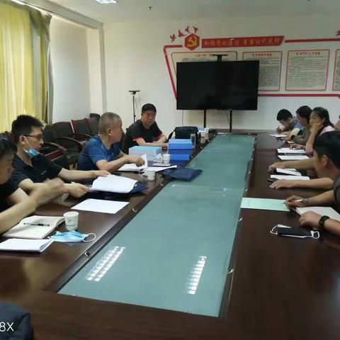 省林草局领导到我县督导公益林管理和天然林停伐项目