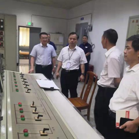 董宇辉总经理带领安全检查组深入重要风险点位检查