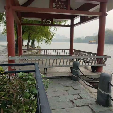 游湖南烈士公园