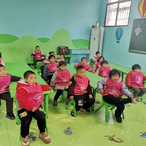 北京阳光幼儿园小班温情十二月