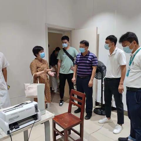 海口市疾病预防控制中心林春燕主任带队检查美兰区四家卫生院发热诊室建设及督导隔离酒店常态化运转工作