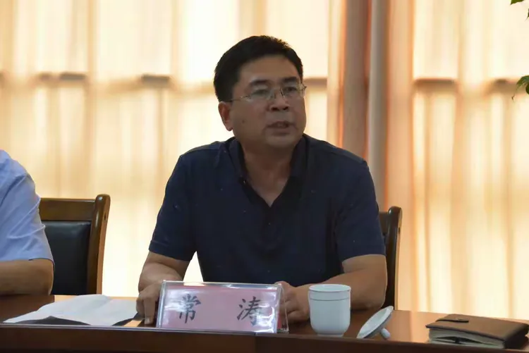 扬帆起航  再续辉煌——庆云县2020届优秀毕业生座谈会在庆云一中召开