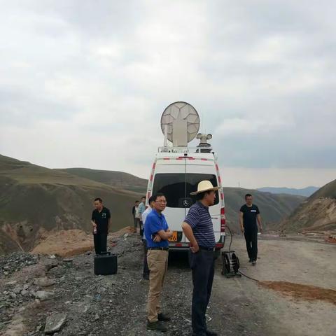 甘肃省国土资源规划研究院应急指挥野外现场演练实况