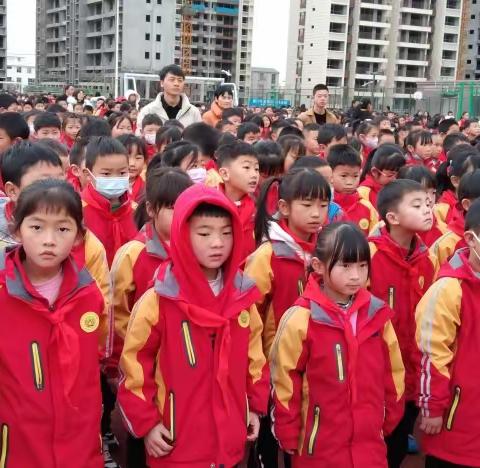 “我”眼中的故事——看图写话