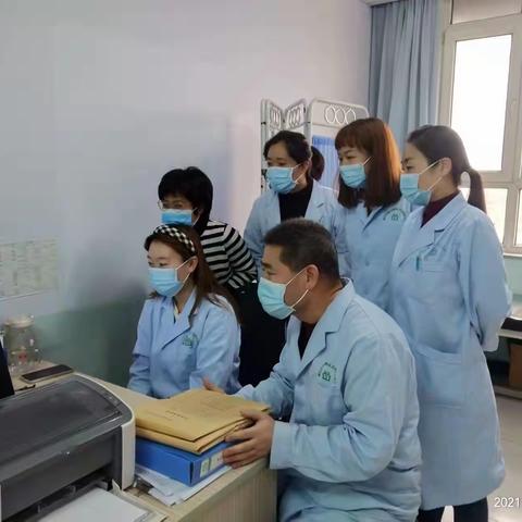 交通医院党员积极观看《榜样6》视频