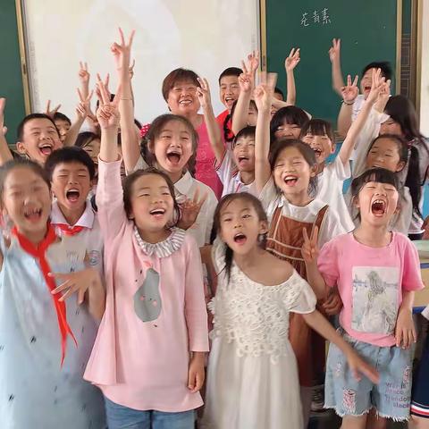 欢庆六一之家长进课堂