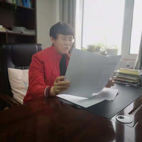 县妇联：学习贯彻县委十一届八次全会精神！