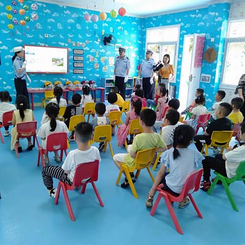 工会幼儿园 “ 文明交通，安全出行 ”主题教育活动