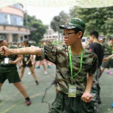 领袖指挥官夏令营训练活动