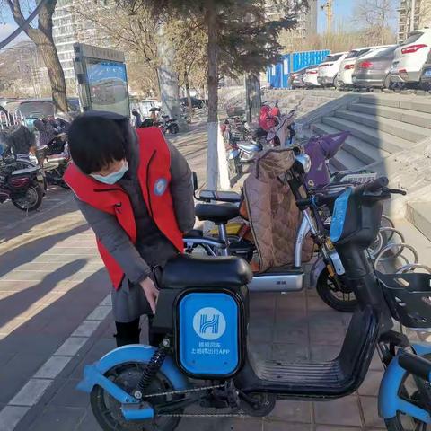 张家口市第一医院检验医学党支部【相约冬残奥】——扛红旗，当先锋，  共享单车，共享文明