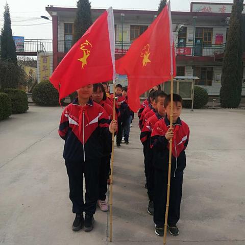 祁县峪来中心校段家窑学校清明节活动记录