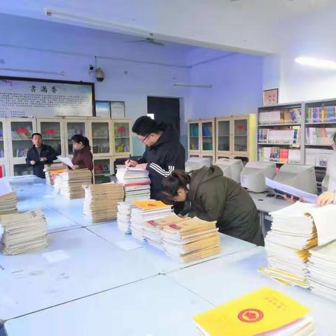 落实常规检查，提高教学质量