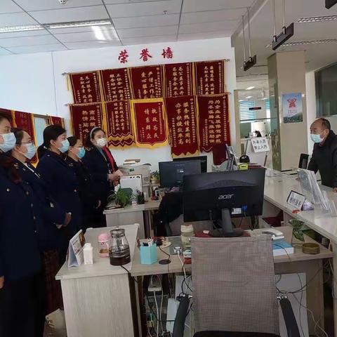 明山区市场监督管理局行政许可审批科召开提升营商环境动员会