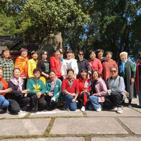 秋日登高景星岩